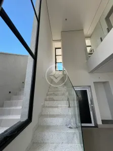 Casa de Condomínio com 4 Quartos à venda, 190m² no Brasil, Uberlândia