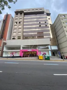 Sala Comercial para alugar, 80m² no Centro, Caxias do Sul