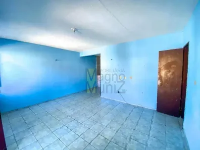 Casa com 2 Quartos para alugar, 58m² no Vicente Pinzon, Fortaleza