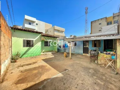 Lote/Terreno à venda, 222m² no Santa Mônica, Uberlândia