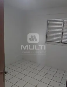 Apartamento com 3 Quartos para alugar, 82m² no Tibery, Uberlândia