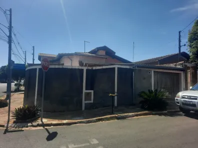 Casa com 2 Quartos à venda, 61m² no Jardim de Faveri, Cosmópolis