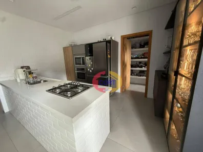 Casa de Condomínio com 3 Quartos à venda, 229m² no Arujá Country Club, Arujá