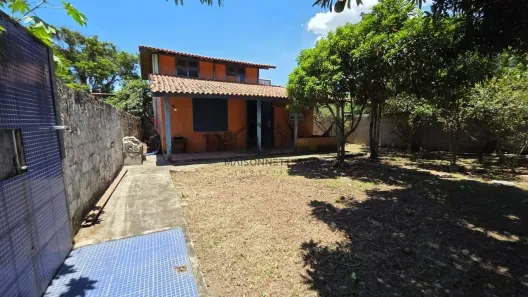 Casa com 4 Quartos à venda, 450m² no Itaipu, Niterói