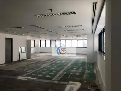 Sala Comercial para alugar, 214m² no Vila Olímpia, São Paulo