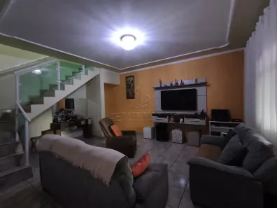 Sobrado com 3 Quartos à venda, 207m² no Jardim São Guilherme, Sorocaba