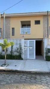 Casa com 2 Quartos à venda, 68m² no Bopiranga, Itanhaém