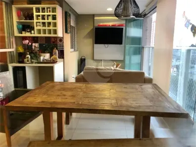 Apartamento com 3 Quartos à venda, 108m² no Vila Bertioga, São Paulo