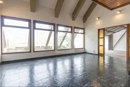Sobrado com 2 Quartos à venda, 371m² no Jaguaré, São Paulo