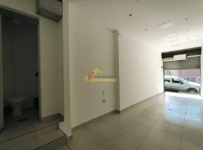 Ponto Comercial para alugar, 22m² no Centro, Divinópolis
