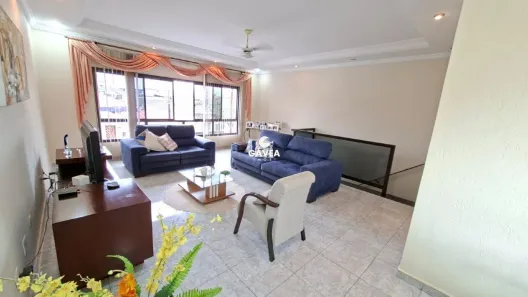 Sobrado com 3 Quartos à venda, 144m² no Vila São Jorge, São Vicente
