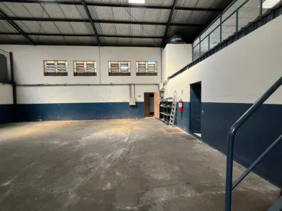 Prédio Residencial para alugar, 790m² no Jardim Vale do Sol, São José dos Campos