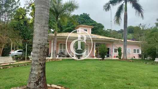 Fazenda/Sítio com 3 Quartos à venda, 380m² no , Paraibuna