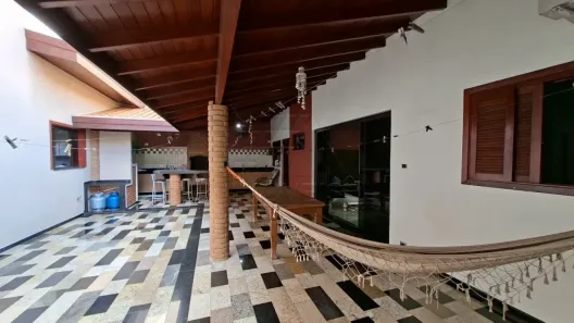 Casa com 3 Quartos à venda, 289m² no Parque Residencial Jaguari, Americana