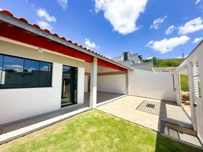 Casa com 3 Quartos à venda, 250m² no Centro, Socorro