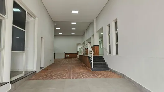 Ponto Comercial para venda ou aluguel, 800m² no Centro, Uberlândia