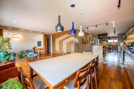 Apartamento com 3 Quartos à venda, 193m² no Cambuí, Campinas
