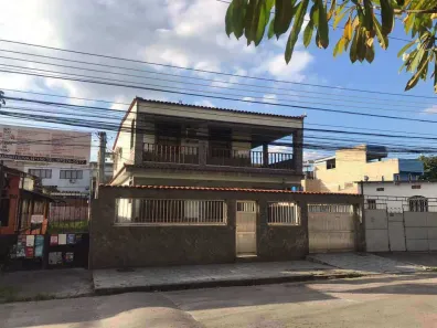 Casa com 4 Quartos à venda, 458m² no Padre Miguel, Rio de Janeiro