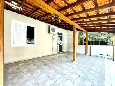 Casa com 2 Quartos para alugar, 96m² no Saco dos Limões, Florianópolis