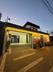 Casa com 3 Quartos à venda, 132m² no Residencial Flor do Cerrado, Anápolis