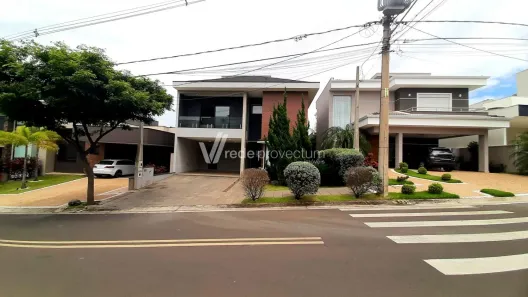 Casa de Condomínio com 3 Quartos à venda, 303m² no Swiss Park, Campinas
