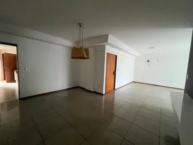 Apartamento com 5 Quartos para alugar, 200m² no Ponta Verde, Maceió