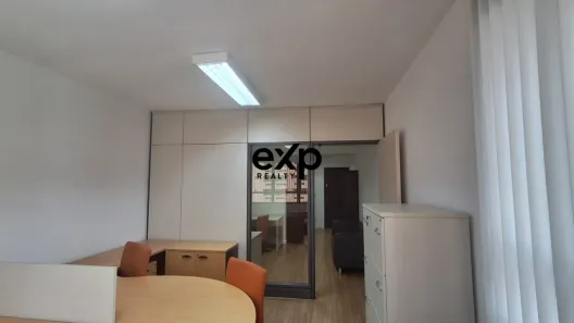 Sala Comercial para alugar, 41m² no Água Verde, Curitiba