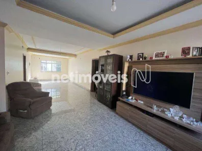 Casa com 6 Quartos à venda, 185m² no Nova Floresta, Belo Horizonte