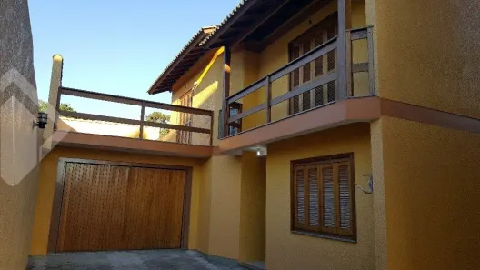 Casa com 2 Quartos à venda, 197m² no Guarujá, Porto Alegre