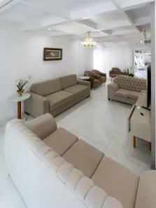 Casa com 4 Quartos à venda, 305m² no Recreio Ipitanga, Lauro de Freitas
