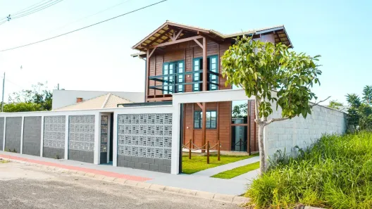 Casa com 4 Quartos à venda, 139m² no Praia Grande, Fundão