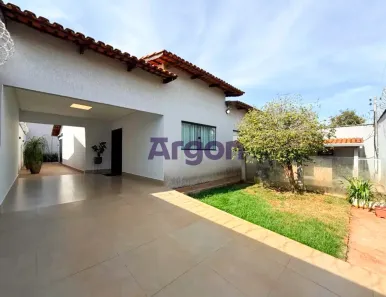 Casa com 3 Quartos à venda, 170m² no Setor Três Marias, Goiânia