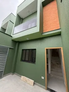 Casa com 2 Quartos para alugar, 60m² no Jardim Guanhembu, São Paulo