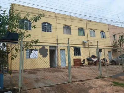 Prédio Residencial com 2 Quartos à venda, 100m² no Taguatinga Norte, Brasília