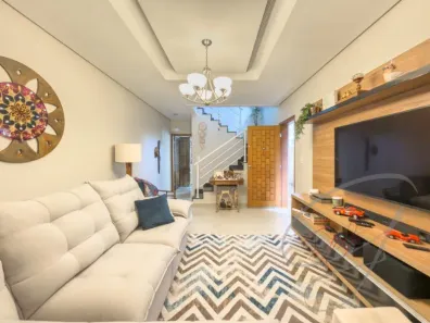 Sobrado com 3 Quartos à venda, 232m² no Umuarama, Osasco