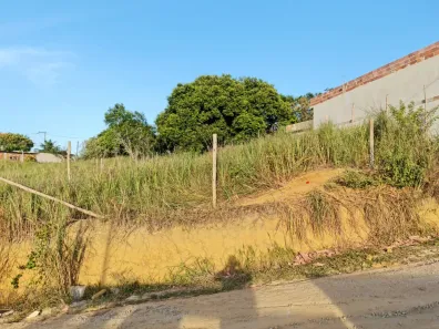 Lote/Terreno à venda, 360m² no Jacaroá, Maricá