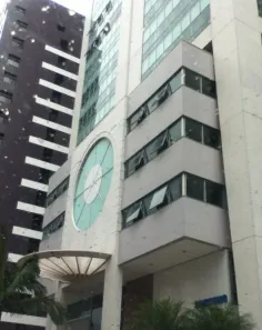 Sala Comercial para venda ou aluguel, 208m² no Caminho das Árvores, Salvador