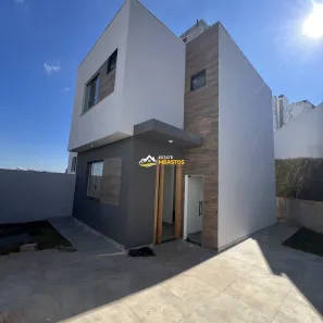 Casa com 3 Quartos à venda, 100m² no Manacás, Belo Horizonte