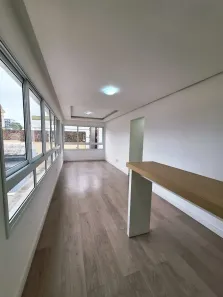Apartamento com 2 Quartos para alugar, 63m² no Floresta, Porto Alegre