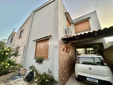 Casa com 2 Quartos à venda, 120m² no São José, Canoas