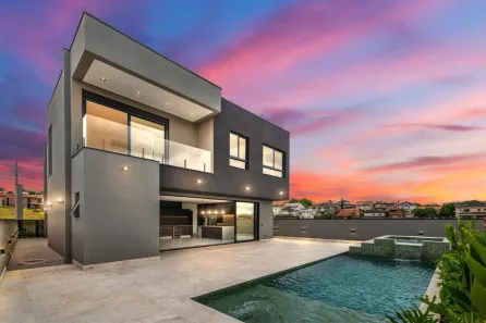 Casa com 4 Quartos à venda, 486m² no São Paulo II, Cotia