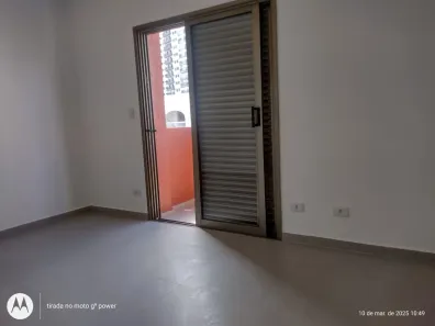 Apartamento com 2 Quartos à venda, 70m² no Jardim Las Palmas, Guarujá