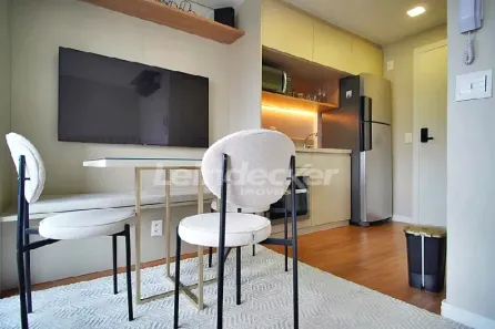 Apartamento com 1 Quarto para alugar, 30m² no Mont Serrat, Porto Alegre