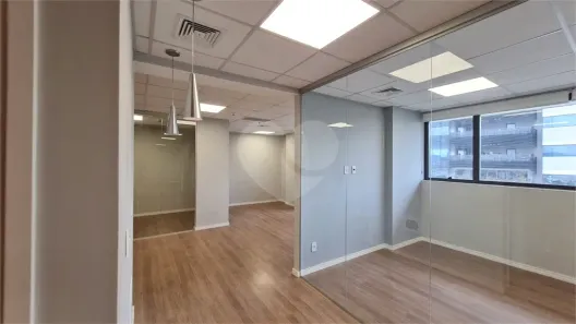 Sala Comercial para alugar, 69m² no Várzea da Barra Funda, São Paulo