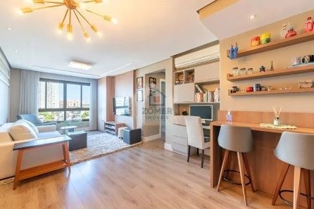 Apartamento com 2 Quartos à venda, 72m² no Passo da Areia, Porto Alegre