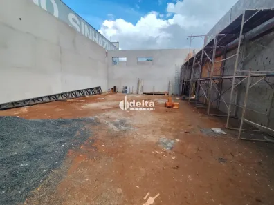 Ponto Comercial para alugar, 260m² no Santa Mônica, Uberlândia