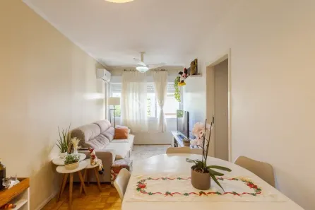 Apartamento com 2 Quartos à venda, 57m² no Independência, Porto Alegre
