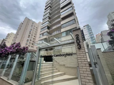 Apartamento com 2 Quartos para alugar, 170m² no Centro, Florianópolis