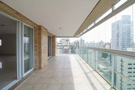 Apartamento com 3 Quartos para alugar, 214m² no Indianópolis, São Paulo