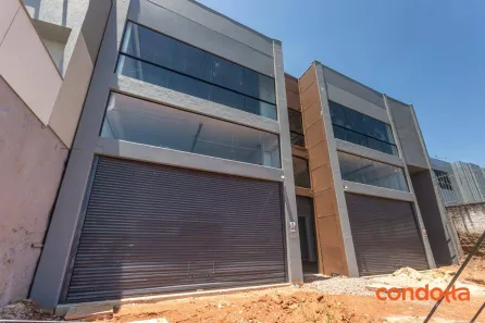 Prédio Comercial para alugar, 602m² no Cavalhada, Porto Alegre